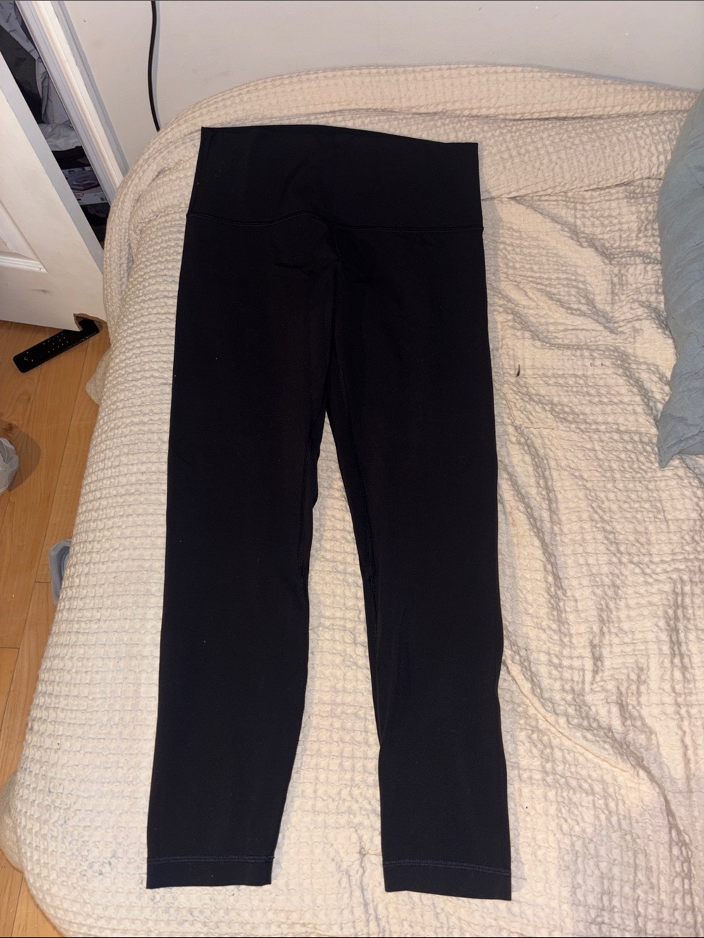 Lululemon Align Pant II 25"
Black